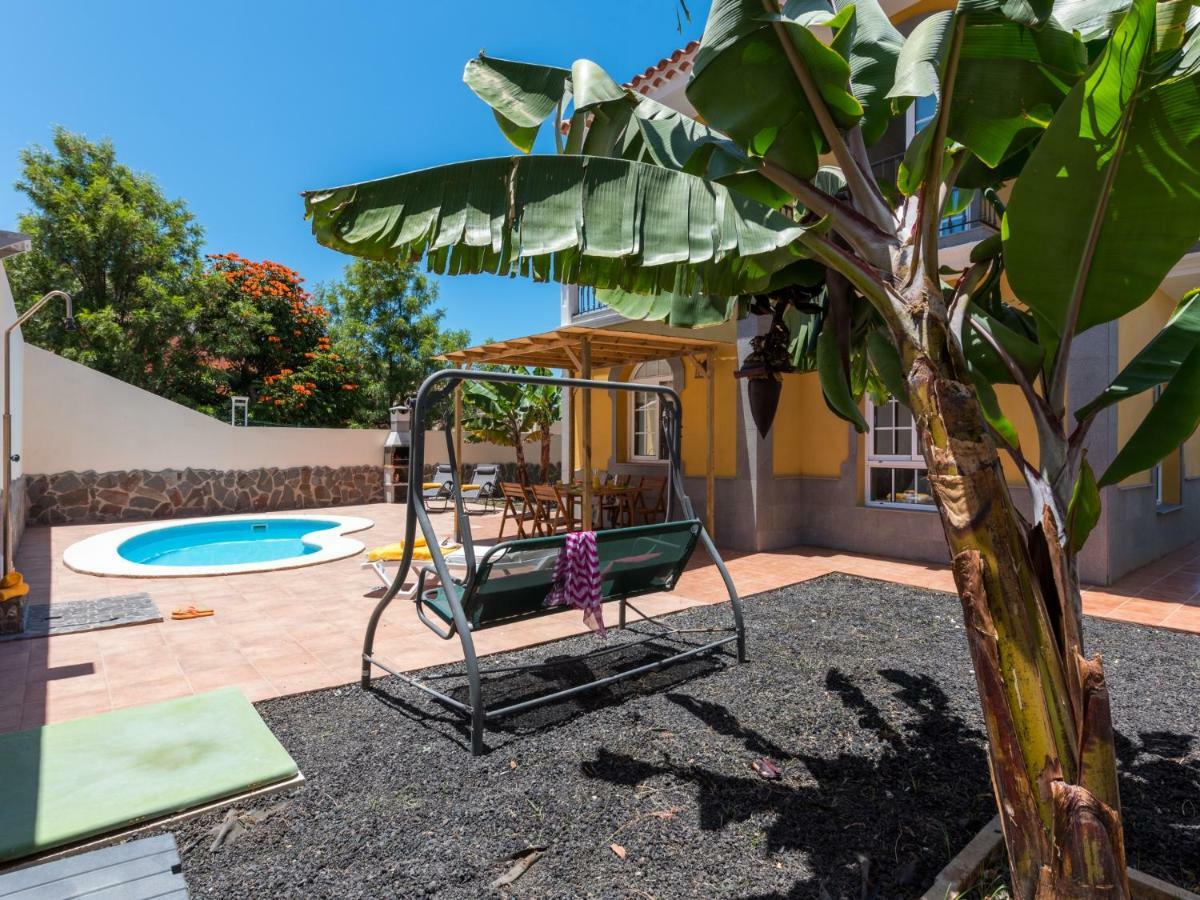 Amazing Villa Viktoria! Pool Big Gardenアデヘ エクステリア 写真